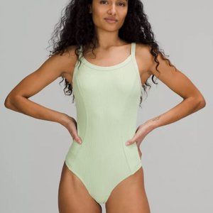 Lululemon NWT Ribbed Yoga Bodysuit Creamy Mint Size 6